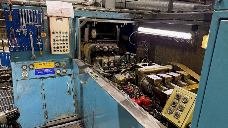 Nedschroef Model BV5 High Speed 4 Die Boltmaker