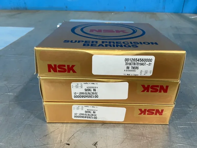 Nsk  Super Precision Bearings  - 7019ctr/7019a5t-01