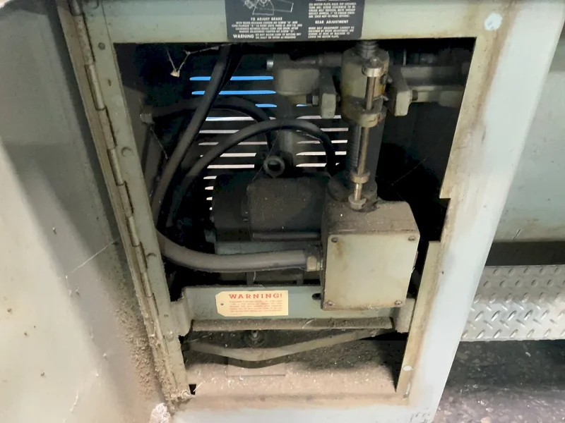HARDINGE 9” X 28” LATHE  -  DSM-59