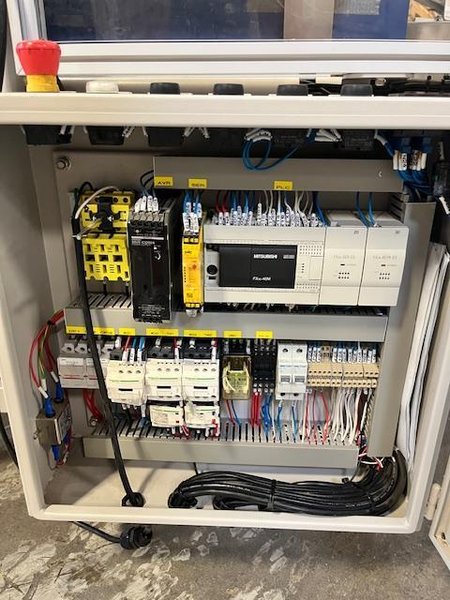 Interpack RA-600SB Fully Random Automatic Taping Machine, 2016