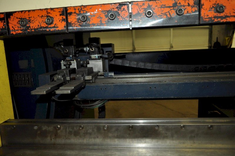 176 X 13&#039; TON KOMATSU HYDRAULIC PRESS BRAKE