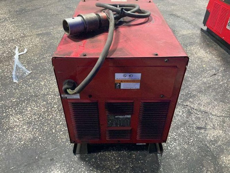 Lincoln Electric  455 Watts  Welder - Powerwave455m