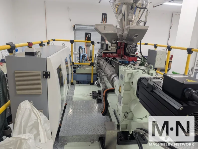 FONG KEE MODEL EHB 65T03SS ELECTRIC EXTRUSION BLOW MOLDING MACHINE MFG 2022