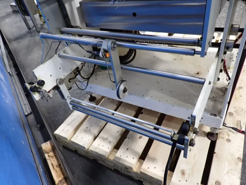 UNIVERSAL PACKAGING INC VERTICAL FORM FILL &amp; SEAL MACHINE  -  S1500CA