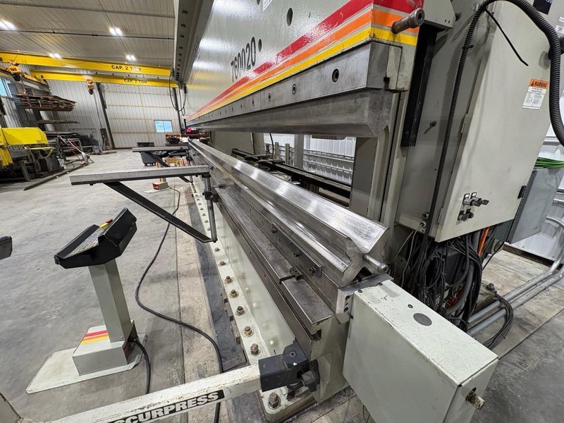 600 ton x 20′ AccurPress 760020 CNC Press Brake, 1999 – w/ upgraded ETS3000