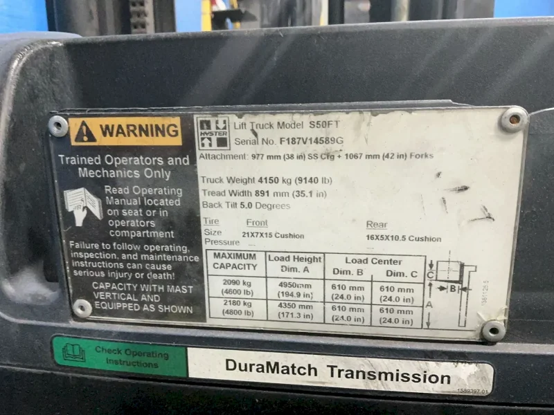 HYSTER 4800 LBS PROPANE FORKLIFT  -  S50FT