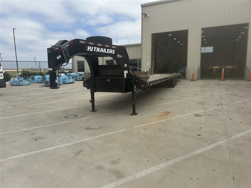 PJ LD402 Trailer, 2023 – 40 Ft Gooseneck Lowboy, Dual Tandem, 25,000 GVWR
