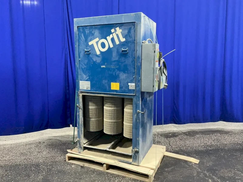 DONALDSON 5 HP DUST COLLECTOR  -  ECB-1