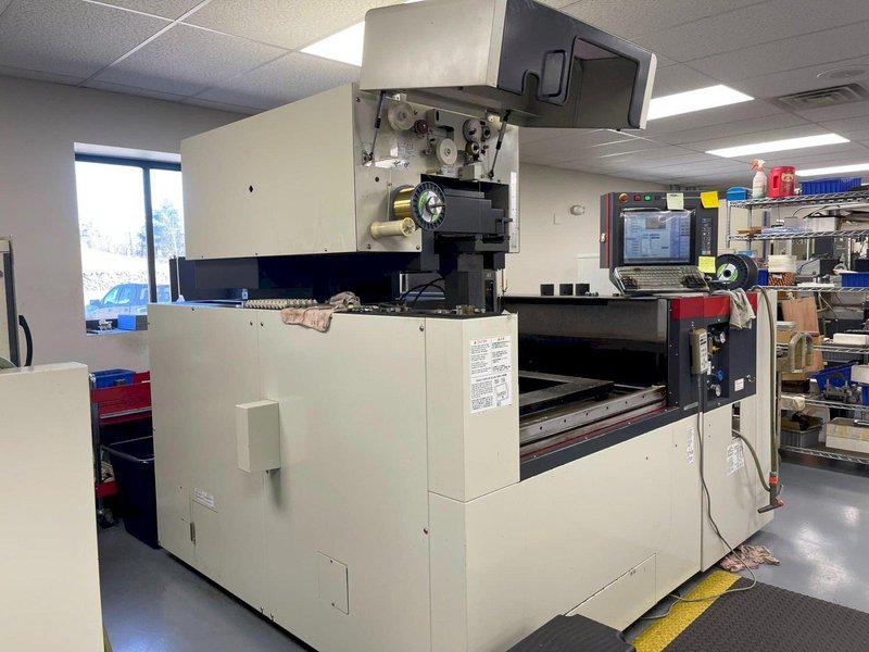 Mitsubishi FA20S Advance CNC Wire EDM, 2009 – 4 Sided Table, Auto Wire Threading, Chiller, Fast Fill Pump, Adaptive Control, Hand Pendant Control, Auto Oiler