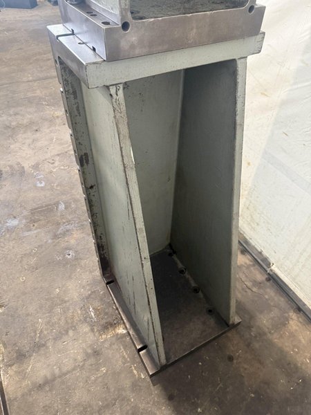 20" WIDE X 80" TALL X 24" DEEP T-SLOTTED ANGLE PLATE SET. STOCK # 0223026