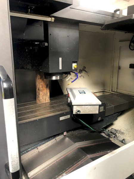 Doosan DNM500-II Vertical Machining Center 2015