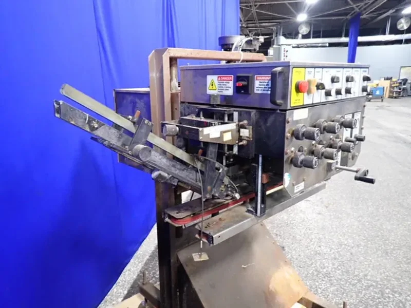 E-pak Machinery  3 Spindle Capper