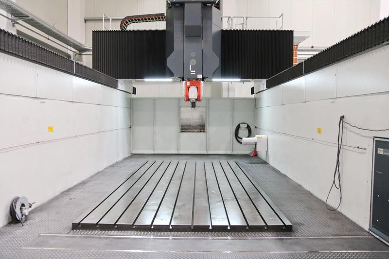 Droop + Rein FOGS 40 60 C CNC 5-Axis High Speed Gantry Type Machining Center, 2016 – Rotary Table, Probe, Blum Tool Measurement System, Extraction System