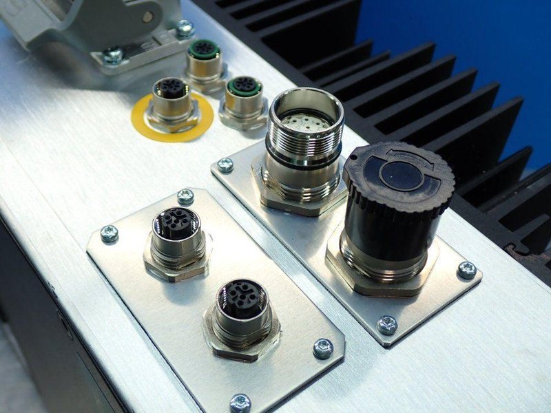 SEW EURODRIVE MOVIPRO DRIVE &amp; APPLICATION CONTROLLER  -  PHC21A-A075M1-E31A-00