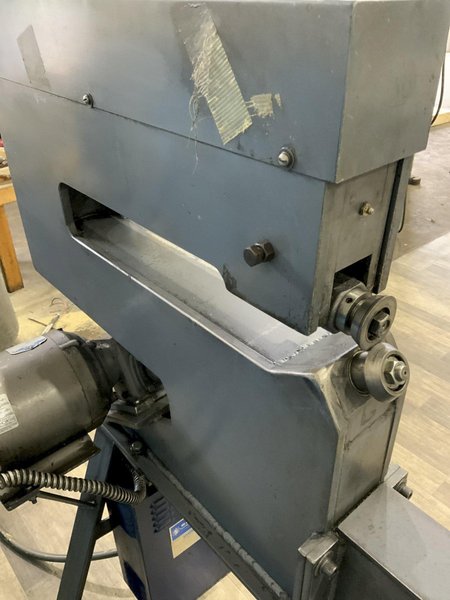 6’ X 10 GAUGE MAY TOOL MODEL MTC-72 CIRCLE SHEAR: STOCK #81394