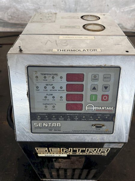 ADVANTAGE ENGINEERING WATER-CIRCULATING TEMPERATURE CONTROL UNIT. STOCK # 1115624