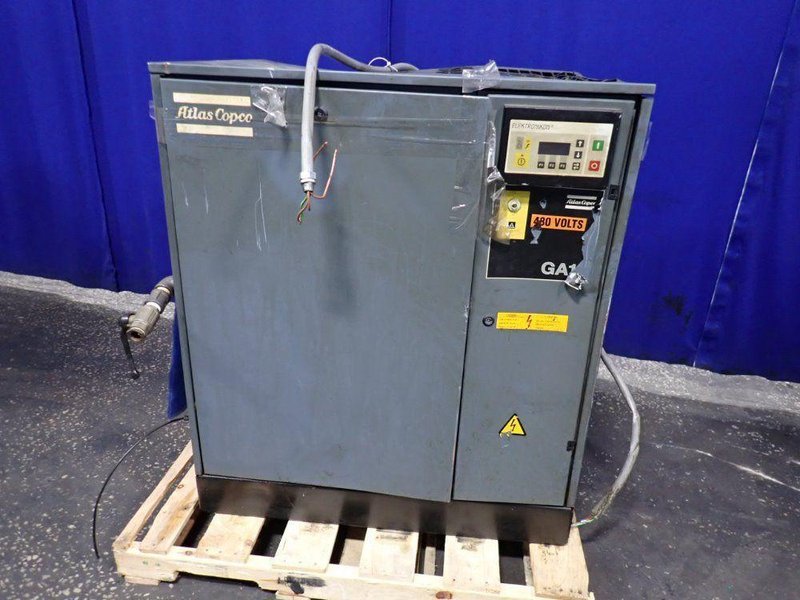 ATLAS COPCO 15 HP AIR COMPRESSOR  -  GA11