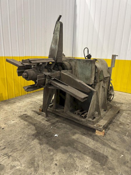 10,000 LB MCKAY MOTORIZED COIL REEL UNCOILER: STOCK #22887