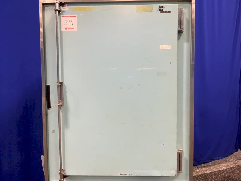 BLUE M 650* F / 343* C ELECTRIC OVEN  -  POM-336B-1