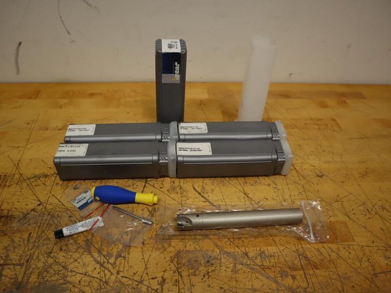 Iscar HM390 ETP D1.00-3-C1.0-B 90 Degree Indexable End Mill for TPKT1003 Inserts, Cylindrical, Right Hand (5pcs) ***ALL NEW***- Auction Item