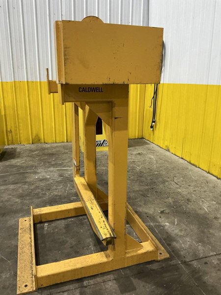 5 TON (10,000 LBS) X 48" CALDWELL MODEL H2S-5-48 COIL LIFTING C-HOOK: YOBRO #25942