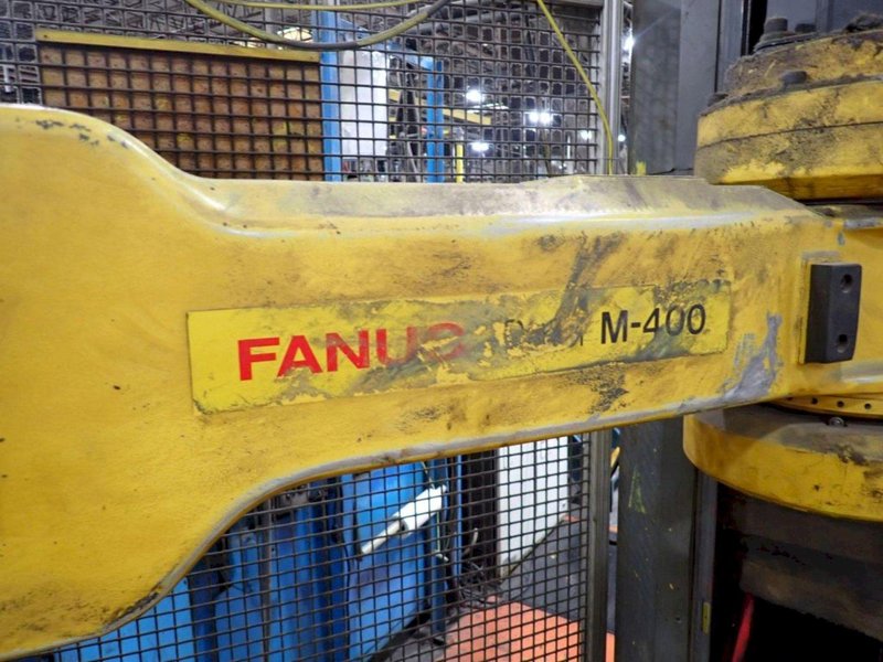 FANUC M-400 ROBOT W/ R-00J CONTROL: YOBRO #24276