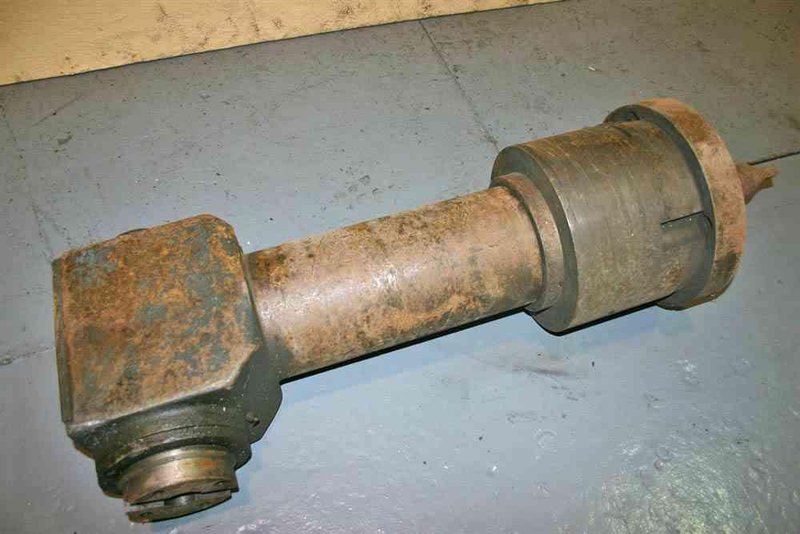 GIDDINGS &amp; LEWIS VERTICAL MILLING HEAD: STOCK #53163