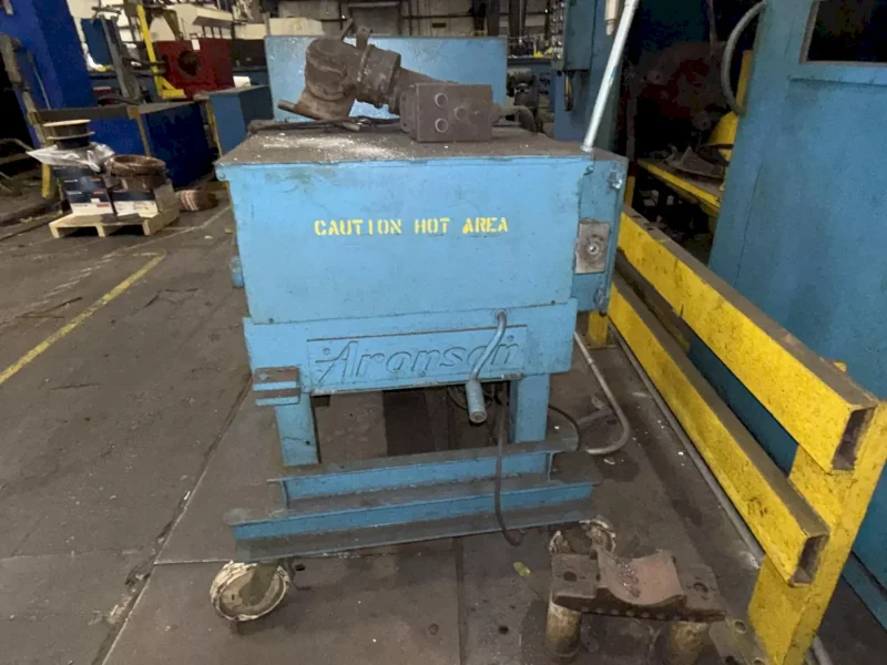 1,000 LBS ARONSON MODEL #HD-10MTYR-1.5 MOBILE WELDING POSITIONER: YOBRO #25861