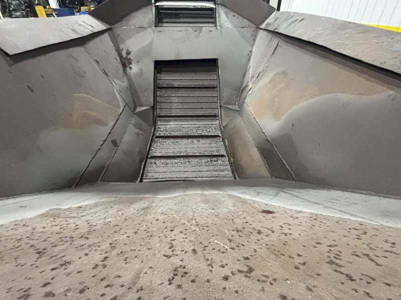 3&quot; x 2.75&quot; x 126 TON ARS MODEL #600 HYDRAULIC CHIP PUCKER BRIQUETTER: STOCK 22432