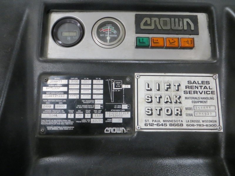 Crown 35RRTT Single Reach 2-Stage Electric Forklift with Side Shift- Auction Item