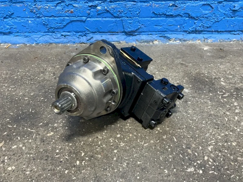 DANFOSS MOTOR TRACK DRIVE  -  51C060-1-RD1B