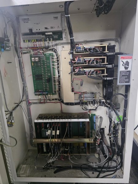 Fadal VMC 3016 HT, 2000 – 4th Wired, CalMotion USB