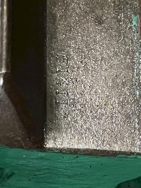 28"/19" x 144" MONARCH ENGINE LATHE, MODEL 2516, INCH/METRIC THREADING, 18" 4 JAW CHUCK, STEADY REST, 12 - 1500 RPM, NEWALL C-80 READOUT, #51411