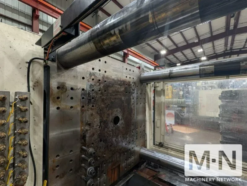 618 TON 132 OZ NISSEI MODEL FVX560III-310L INJECTION MOLDING MACHINE MFG 2017