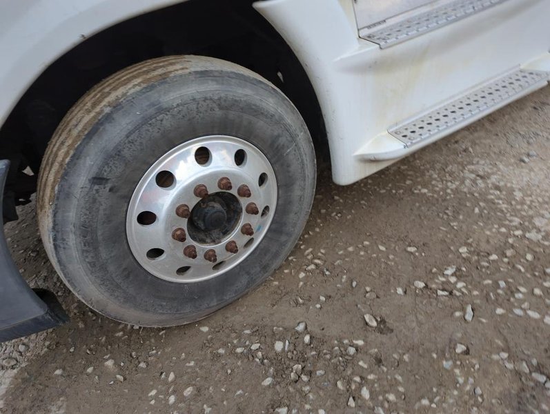 2013 Freightliner Cascadia 1FUJGLDR2DSBR0061