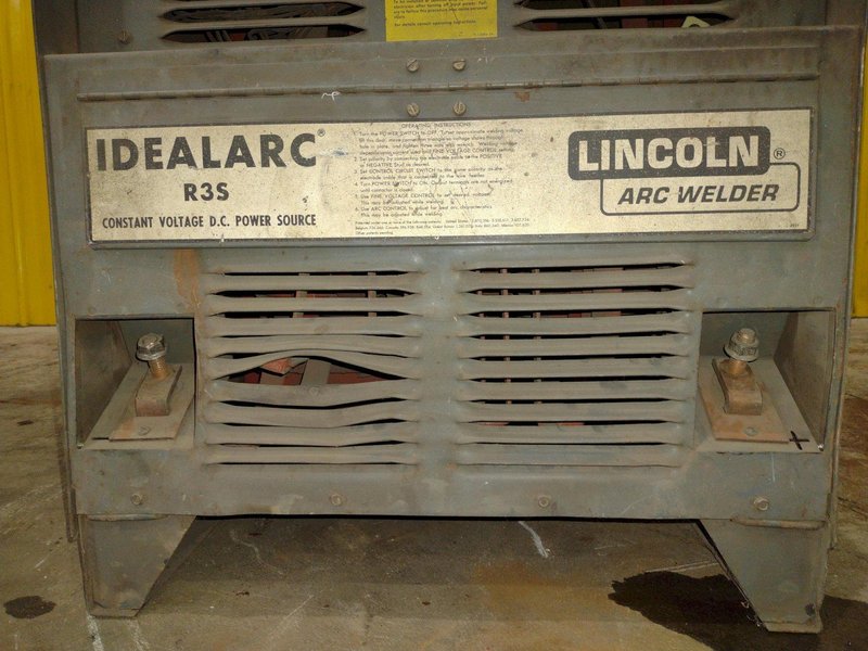 LINCOLN MODEL IDEALARC #R3S-600 WELDER POWER SUPPLY: STOCK# 23617