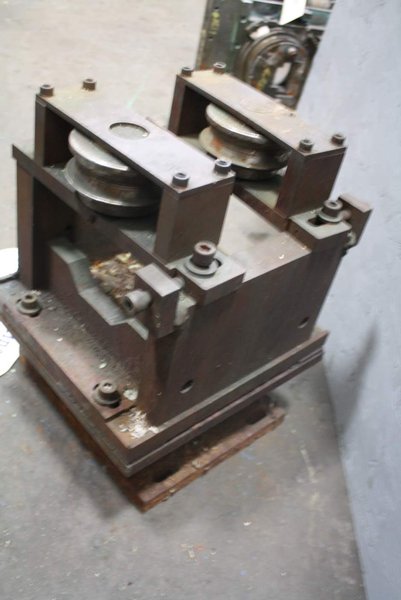 ROLLFORMER ENTRY EDGE GUIDE: STOCK 67580