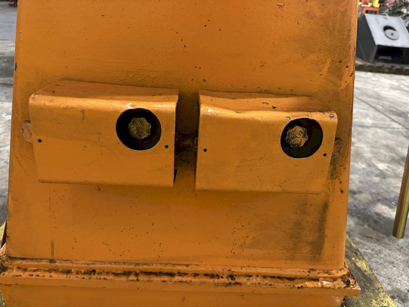 2500 LBS X 12&quot; COOPER WEYMOUTH DOUBLE END PULL-OFF COIL REEL UNCOILER: STOCK #22617