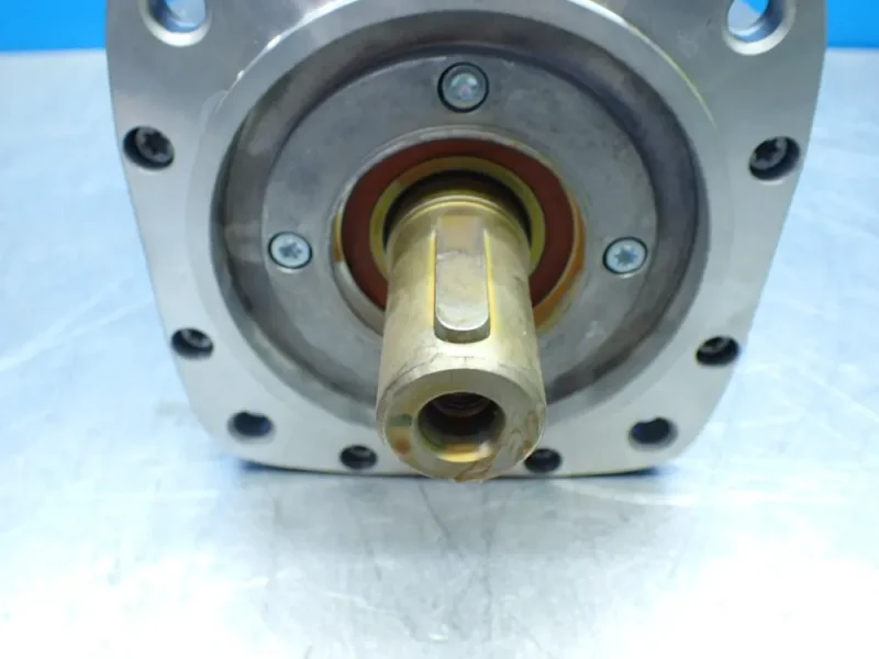 SIEMENS 6000RPM SYNCHRONOUS SERVO MOTOR  -  1FK7084-2AF71-1RB0