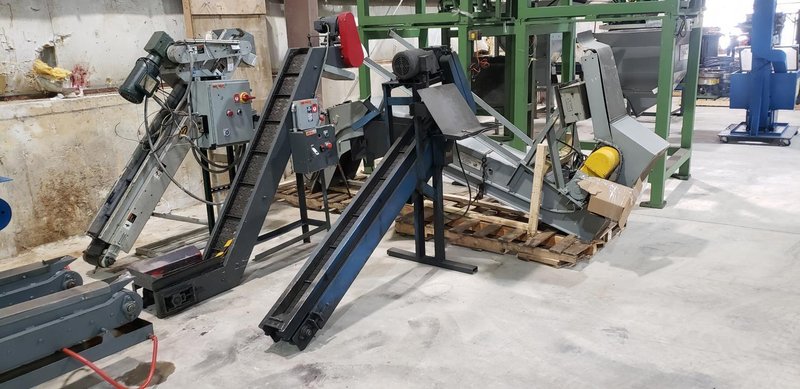 48" or 28" Exit Height Unloading Parts Conveyor