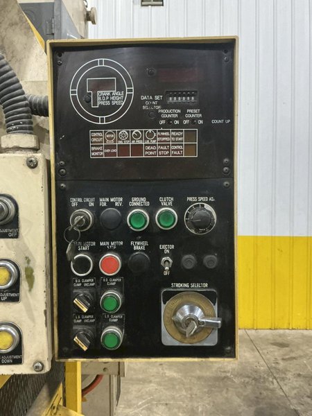 66 TON KOMATSU MODEL #OBS60-3 GAP FRAME PRESS 6.3" STROKE &amp; 6" SONORUKA COIL FEED LINE: YOBRO #25937