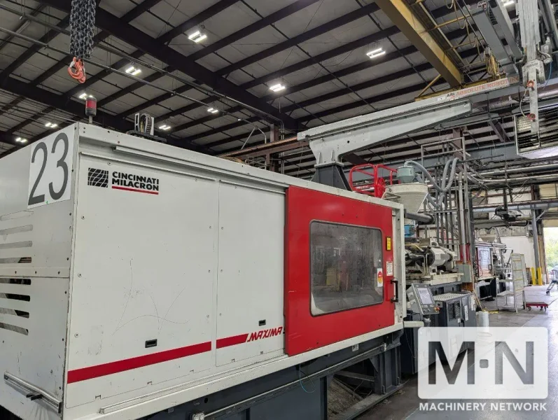 950 TON 232 OZ CINCINNATI MILACRON MODEL MM950 INJECTION MOLDING MACHINE MFG 2013