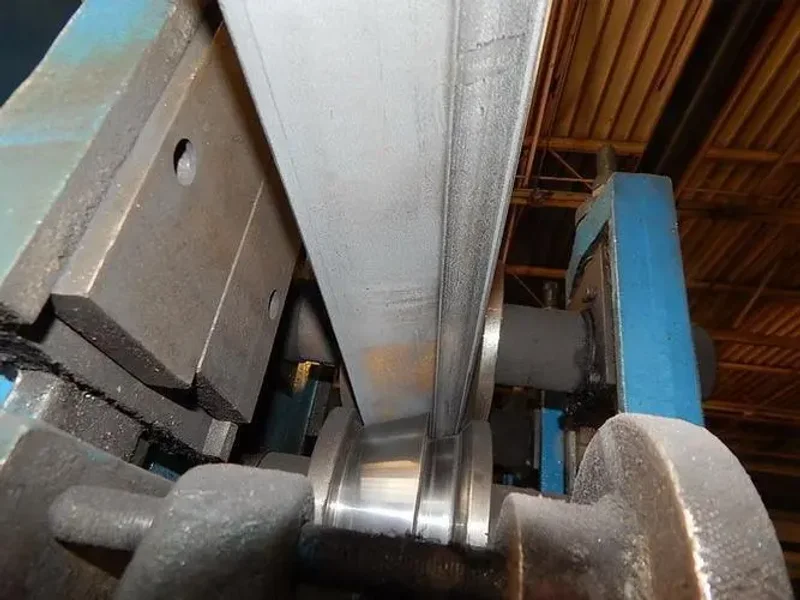 USED 12 STAND CONTOUR MODEL 201210 ROLL FORMER