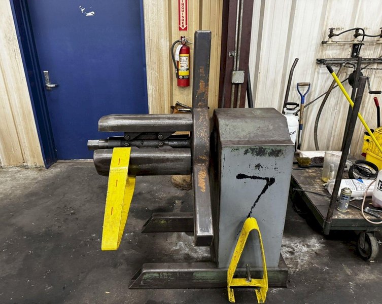 2,500 LB X 18&quot; AMERICAN MODEL 60 UNCOILER. STOCK # 0884525