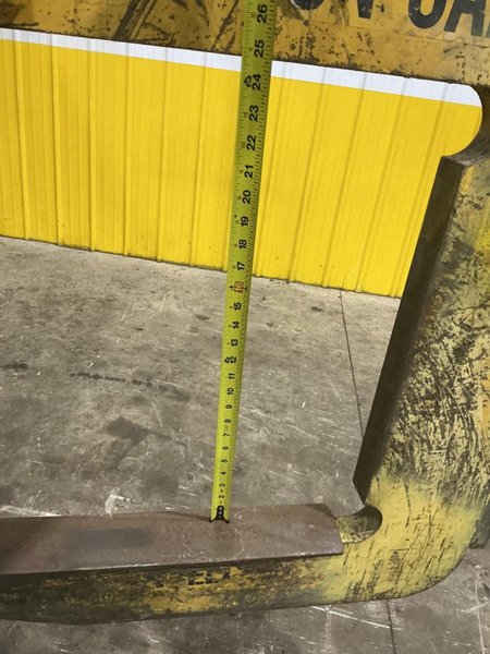 10 TON X 36" CALDWELL MODEL #82-10-36 COIL LIFT C HOOK : YOBRO #25229
