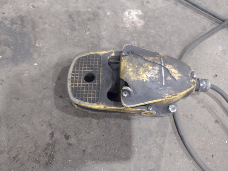 ESAB ADJUSTABLE TILT WELDING POSITIONER: YOBRO #25780