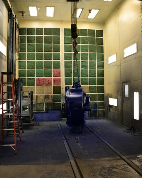 15' x 20' x 14' HIGH GLOBAL FINISHING SOLUTIONS DOWNDRAFT PAINT ROOM WITH 20 TON CRANE: YOBRO #25726