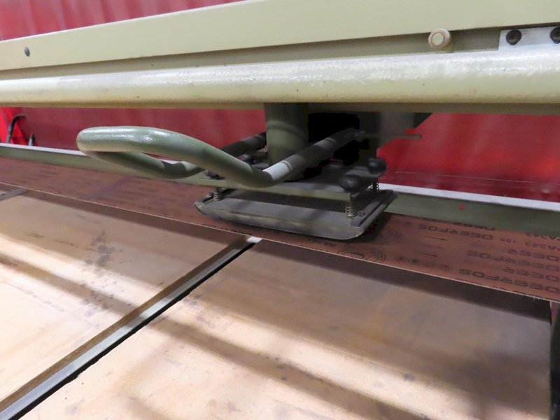 Samco MiniMax L55 Professional Grade Stroke Sander, 6" Belt, 98"x36" Table, 28" Motorized Adjustable Table Height, 3 HP- Auction Item