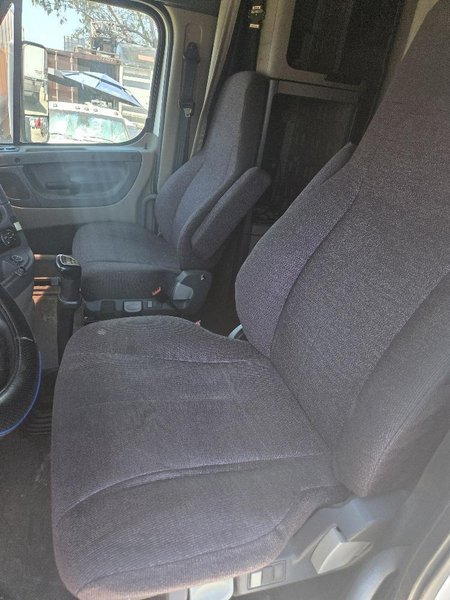 Freightliner Cascadia, 2016