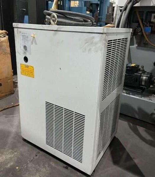 Yama Seiki VMB-1100 CNC Vertical Machining Center – Mill